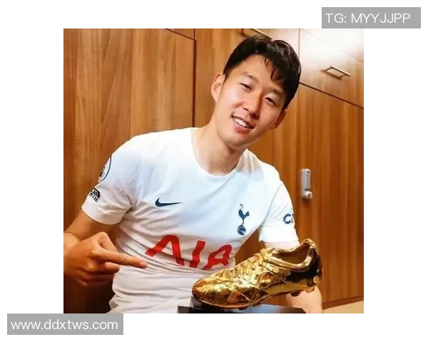 日本身高一米九的足球球星盘点及其职业生涯亮点分析