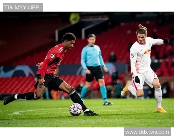 足球巨星之路：盘点梅西、C罗、内马尔等顶级球员的传奇成长历程